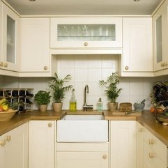 Small Kitchen Compact Beautiful - Karbonix