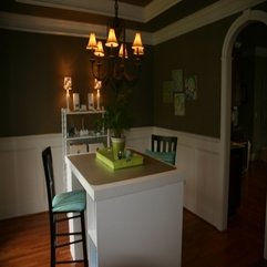 Space With High Stone Desk And Wooden Chair Under Antique Chandellier Large Working - Karbonix