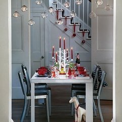 Staircase With Some Red Hanged Balls Glamor - Karbonix