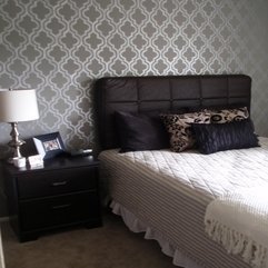 Stencil Design Wall Painted - Karbonix