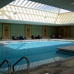 Swimming Pool At Ritz Carlton Amelia Islwith Skylight Nice Indoor - Karbonix