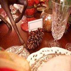 Thanksgiving Table With Horse Statue Ideas - Karbonix