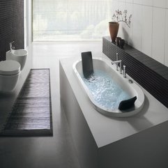 Tub With Modern Design Oval Bath - Karbonix