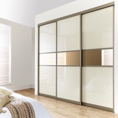 Unique Sliding Doors Wardrobe Modern Minimalist - Karbonix