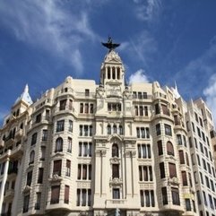 Valencia Spain Old Architecture Apartment Building Exterior - Karbonix