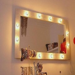 Vanity Mirror For Your Home Make Up - Karbonix