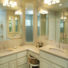 Vanity Stool With Mirrro For Traditional Bathroom Looks Elegant - Karbonix
