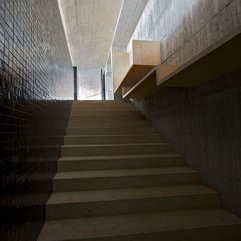 View Design Idea Interior Stairs - Karbonix