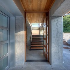 Villa Striking Stairs And Door Design For Hallway Interior With - Karbonix