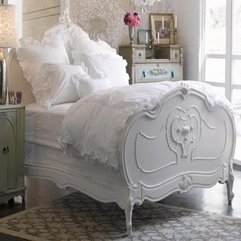 White Bedding Good Bedrooms - Karbonix