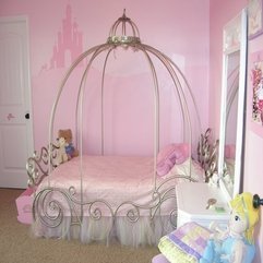 White Bedroom Extraordinary Pink - Karbonix
