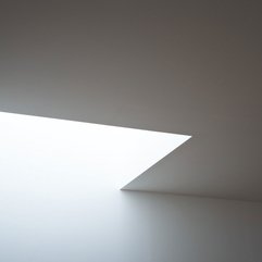 White Ceiling Futakoshinchi - Karbonix