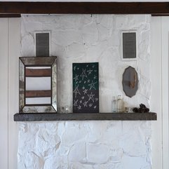 White Paint Gives The Retro Fireplace Facade A Fresh Update - Karbonix