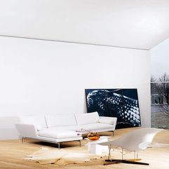 White Studio And Apartment Living Room With Contemporary White Sofa - Karbonix