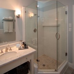 White Traditional Bathroom Showers Idea - Karbonix