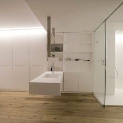 White Washbasin Floating - Karbonix