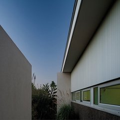 Window White Wall Small Glazed - Karbonix