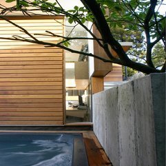 With Wooden Wall Garden Design - Karbonix