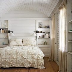 Wooden Floor Neat Bookshelves On The Wall Romantic Bedroom - Karbonix