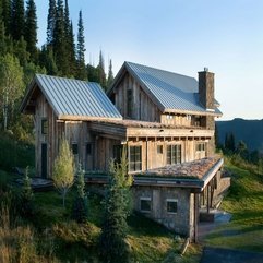 Wooden Residence Built Green Environment Three Level - Karbonix