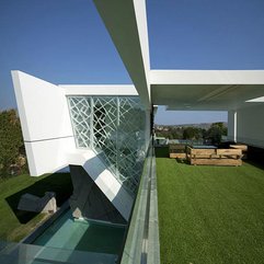 Best Inspirations : Yard For Upper Level Roof Top In Green - Karbonix